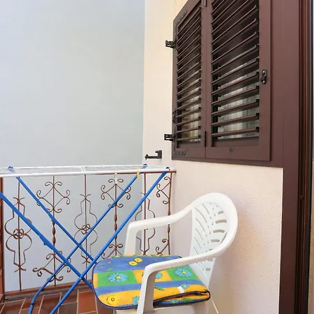 Apartment With A Parking Space - 21270 Makarska