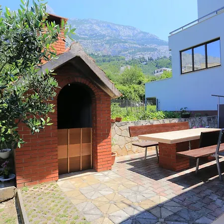 With A Parking Space - 21270 Apartment
