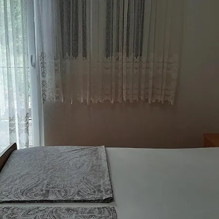 With A Parking Space - 21270 * Makarska